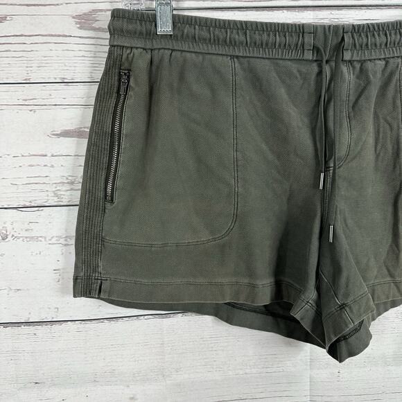 Athleta Shorts Womens 16 Gray Pull on Drawstring Casual Athletic Pockets High - Picture 2 of 12